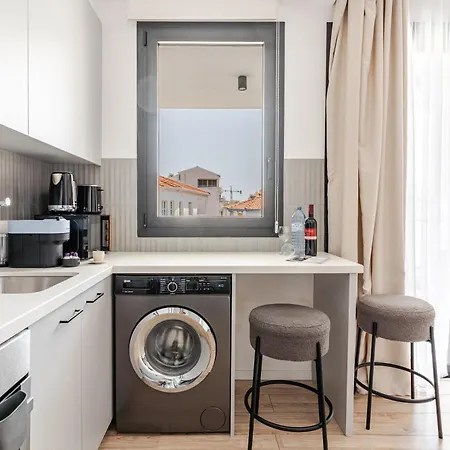 Apartment Yamas Olympia Old Town Center
