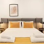 Yamas Urban Living Olympia Aparthotel 3*