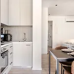 Yamas Urban Living Olympia Hotel de apartamente 3*