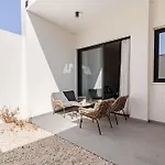 Apartahotel Yamas Urban Living Olympia Old Town