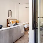 Yamas Urban Living Olympia Hotel de apartamente 3*