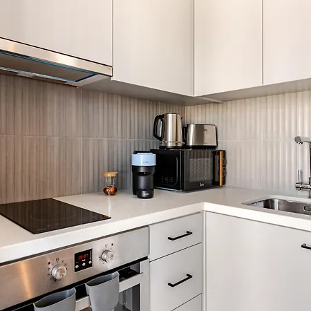 Yamas Urban Living Olympia 3* Limassol