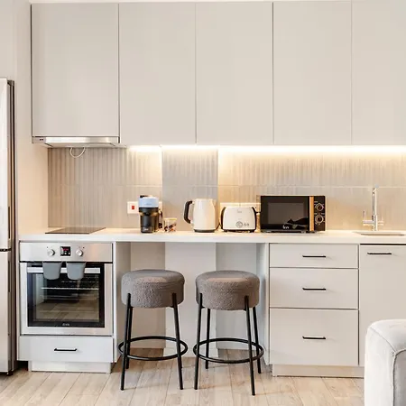 Daire Yamas Urban Living Olympia Old Town Limasol